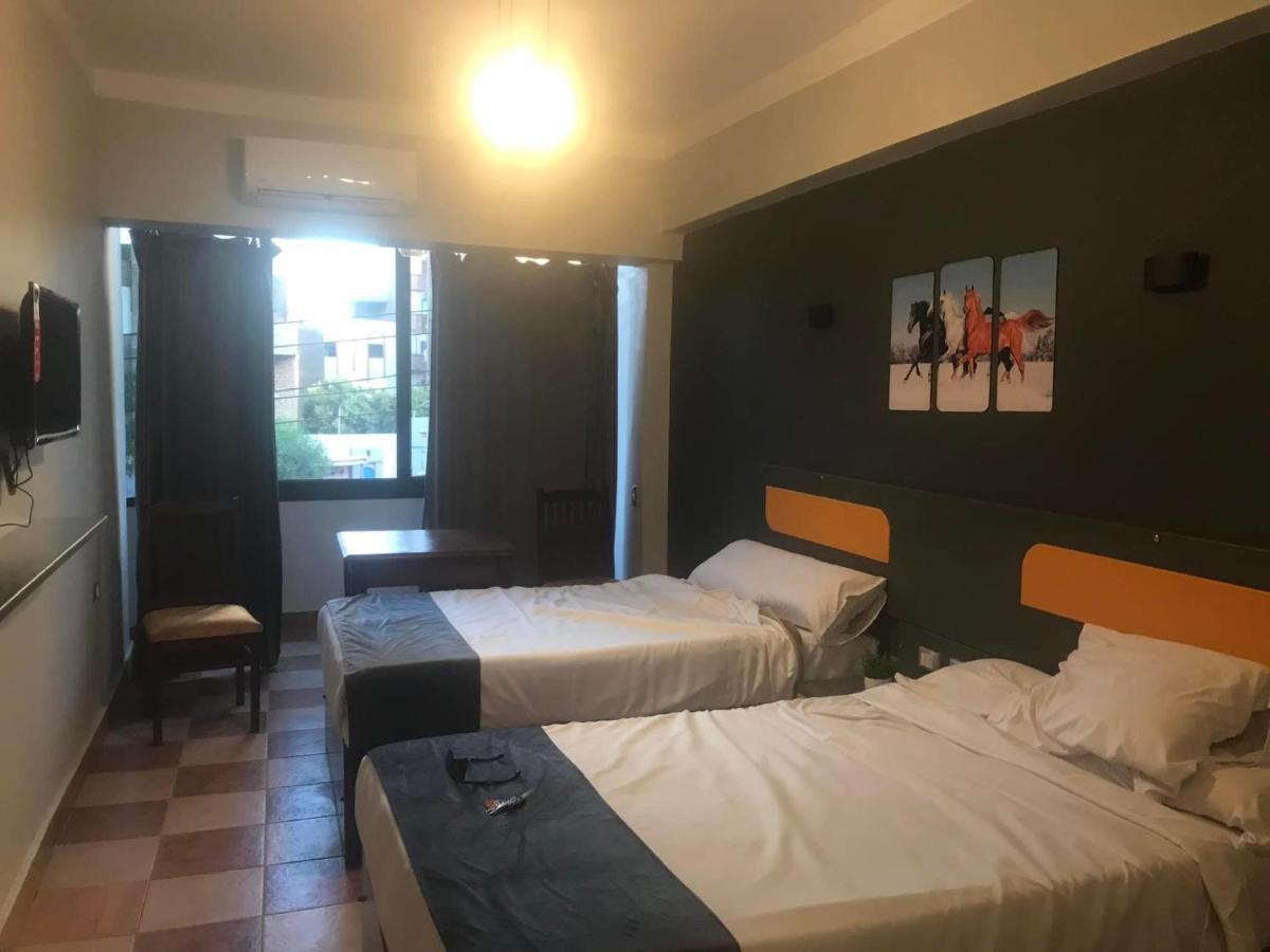 Royal Hotel Qinā Eksteriør billede