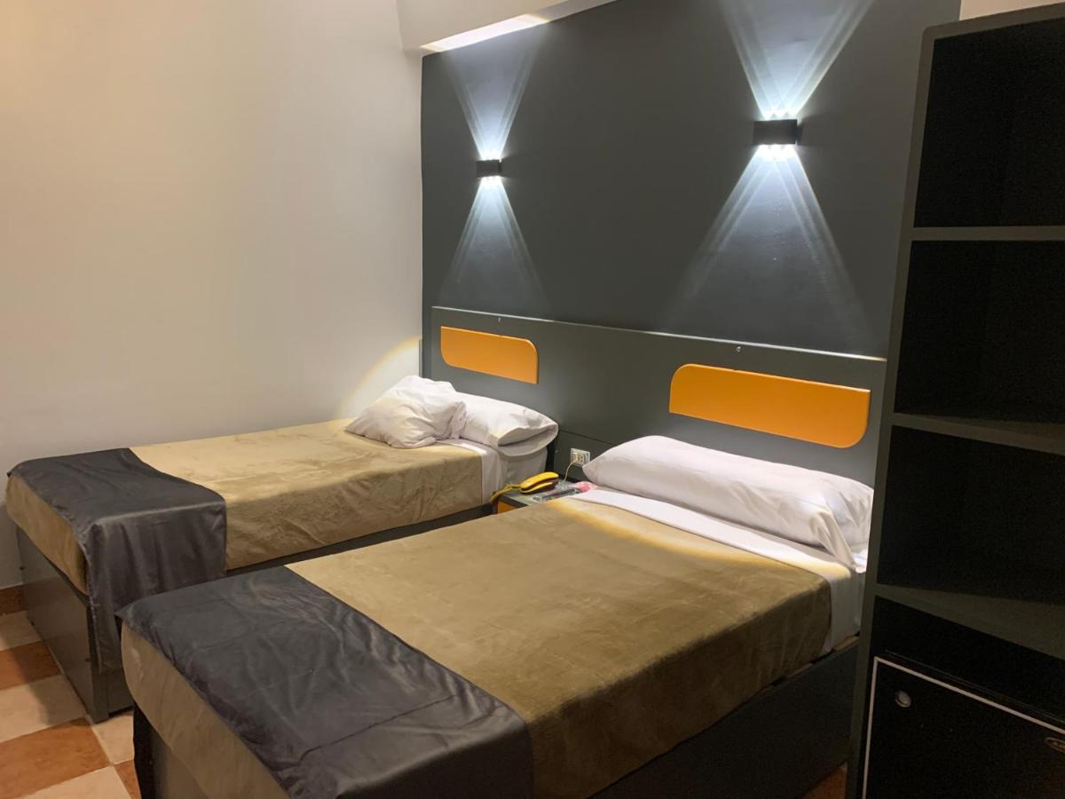 Royal Hotel Qinā Eksteriør billede