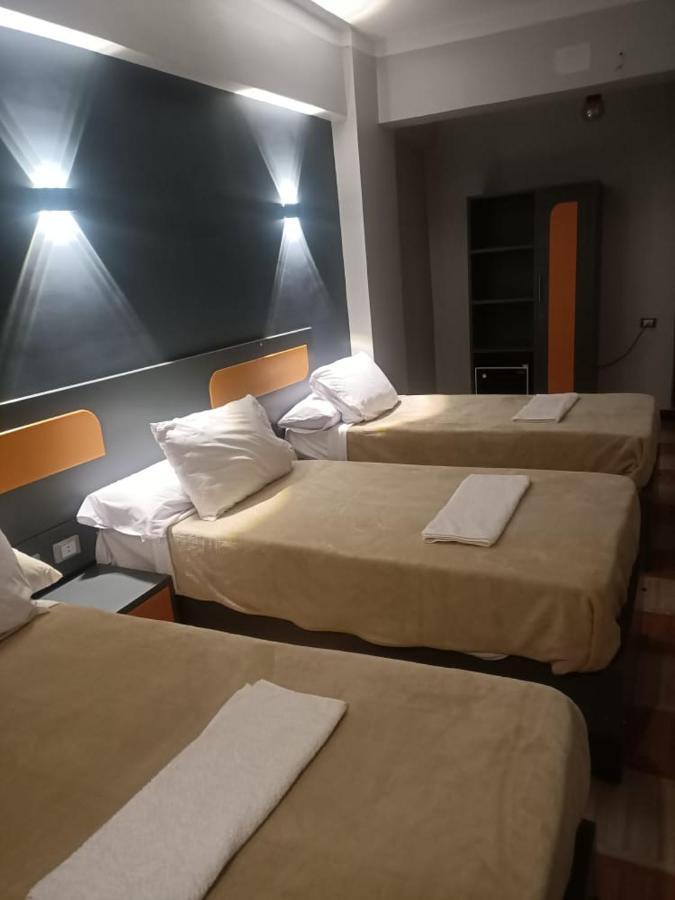 Royal Hotel Qinā Eksteriør billede